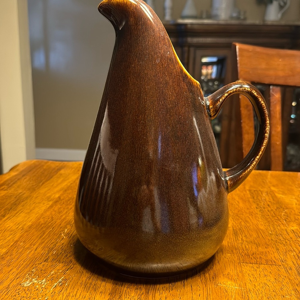 Vtg Russel Wright, by Oneida, American modern chicory brown pitcher.